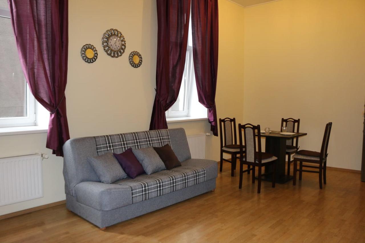 Raina Lux Apartment リガ エクステリア 写真